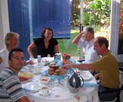 Aaprtments breakfast
