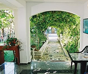 Private aparment entrance